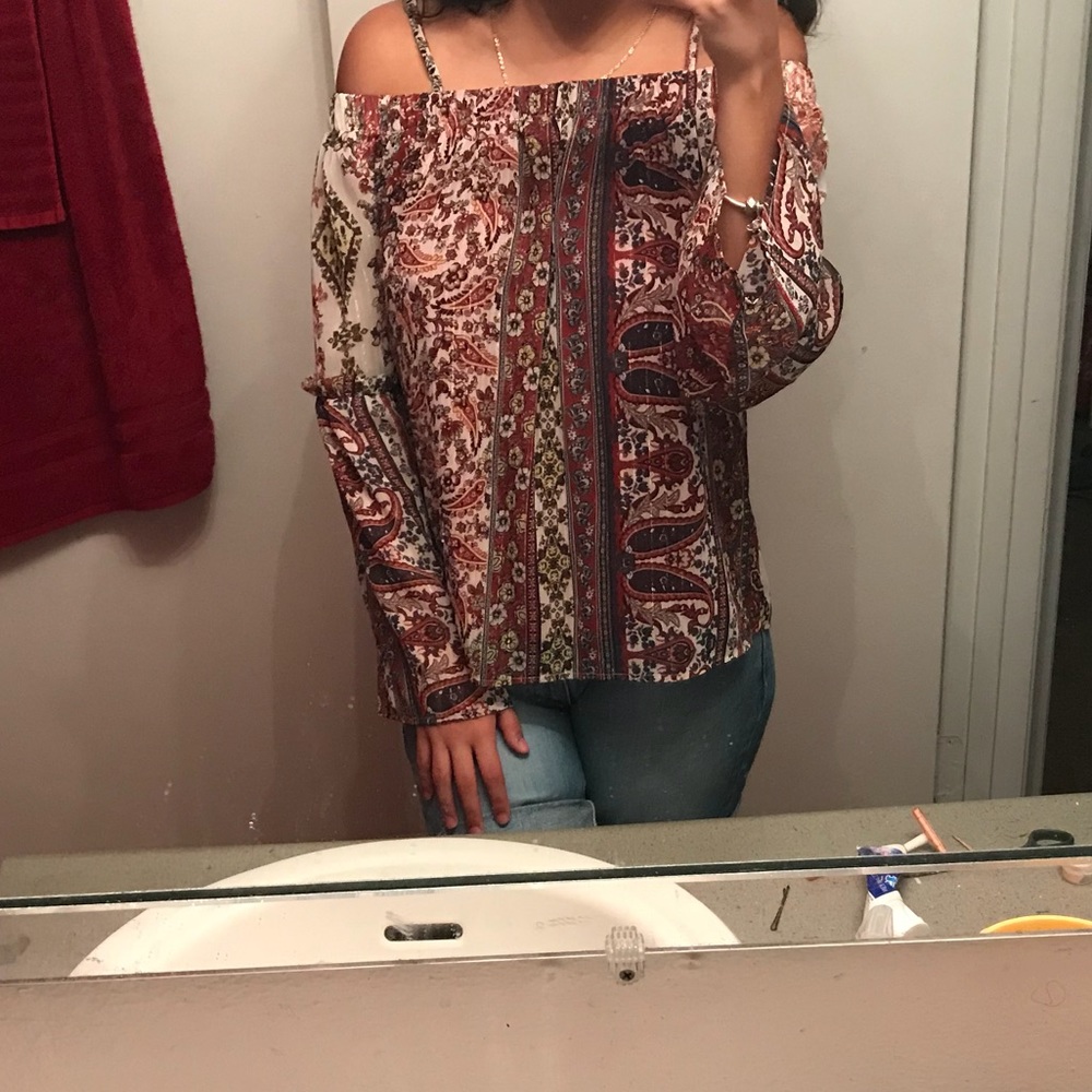 Boho Printed cold shoulder top